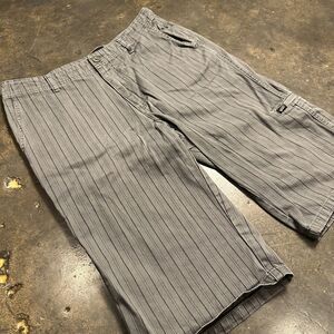 Vans Mens Size 30 Gray Pinstripe Shorts Skate Streetwear Casual